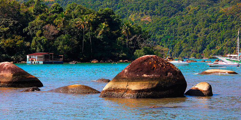 Ensenadas de Ilha Grande - Abraão